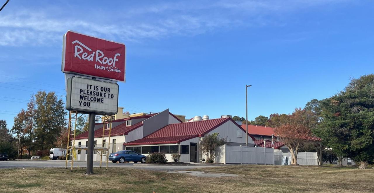 Mulberry Inn&Plaza Newport News Exterior foto